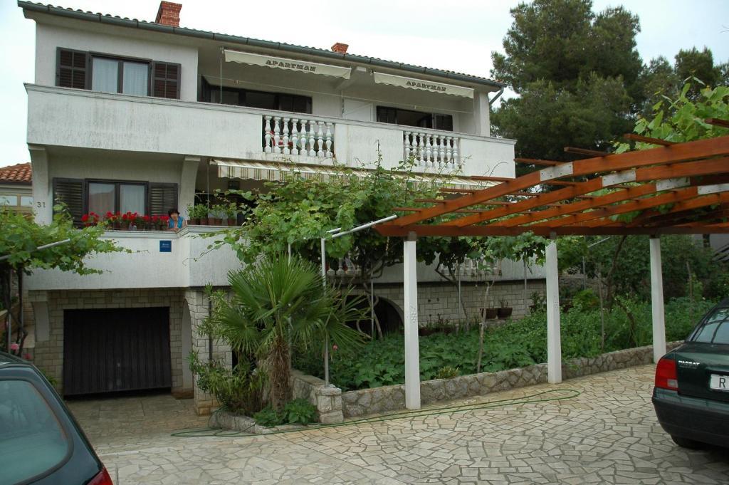 Apartments Jurina Krk Town Kültér fotó